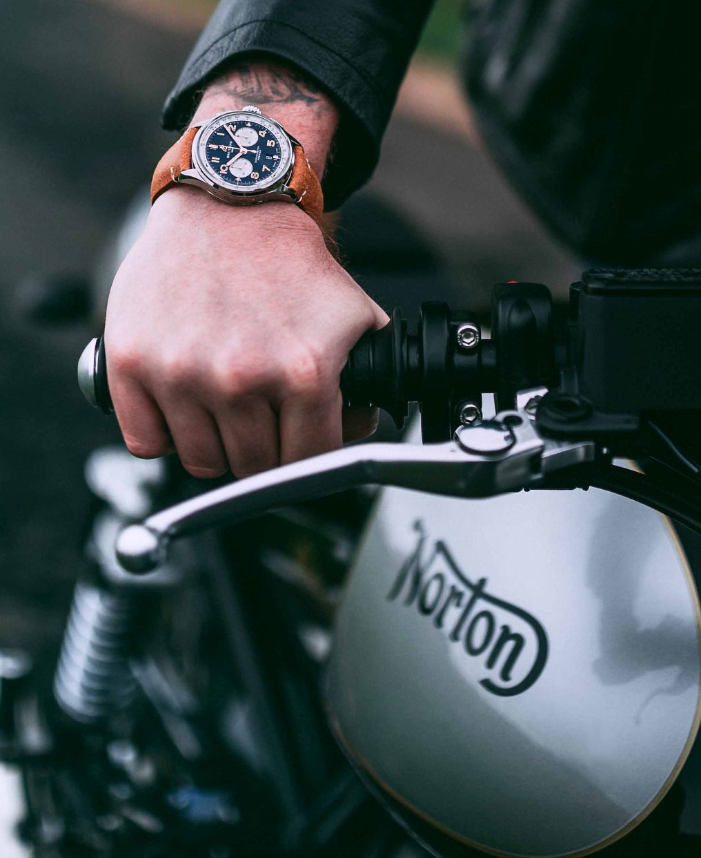 breitling norton